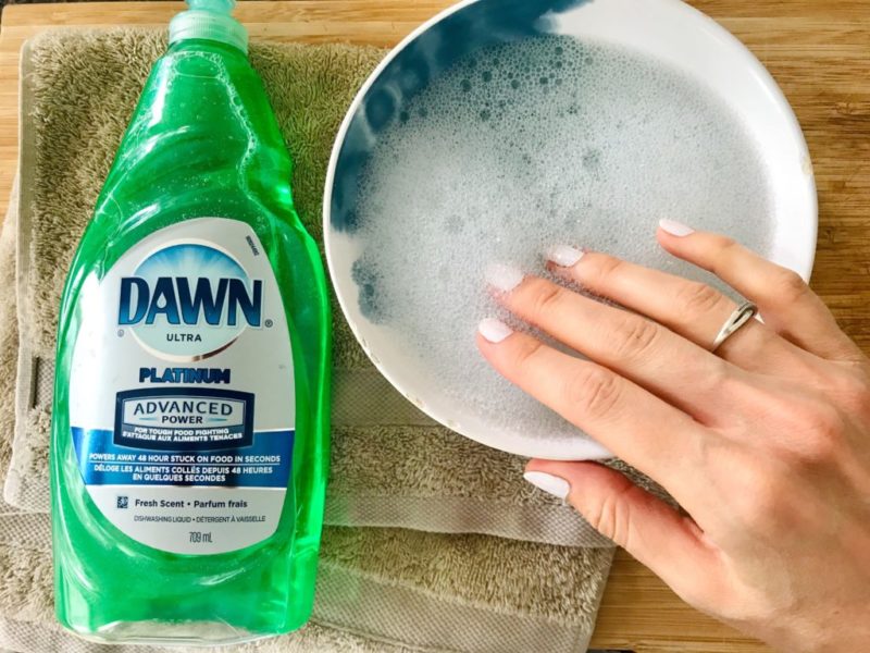 Amazing Dish Soap Tips That Will Change Your Life - Trendy Matter