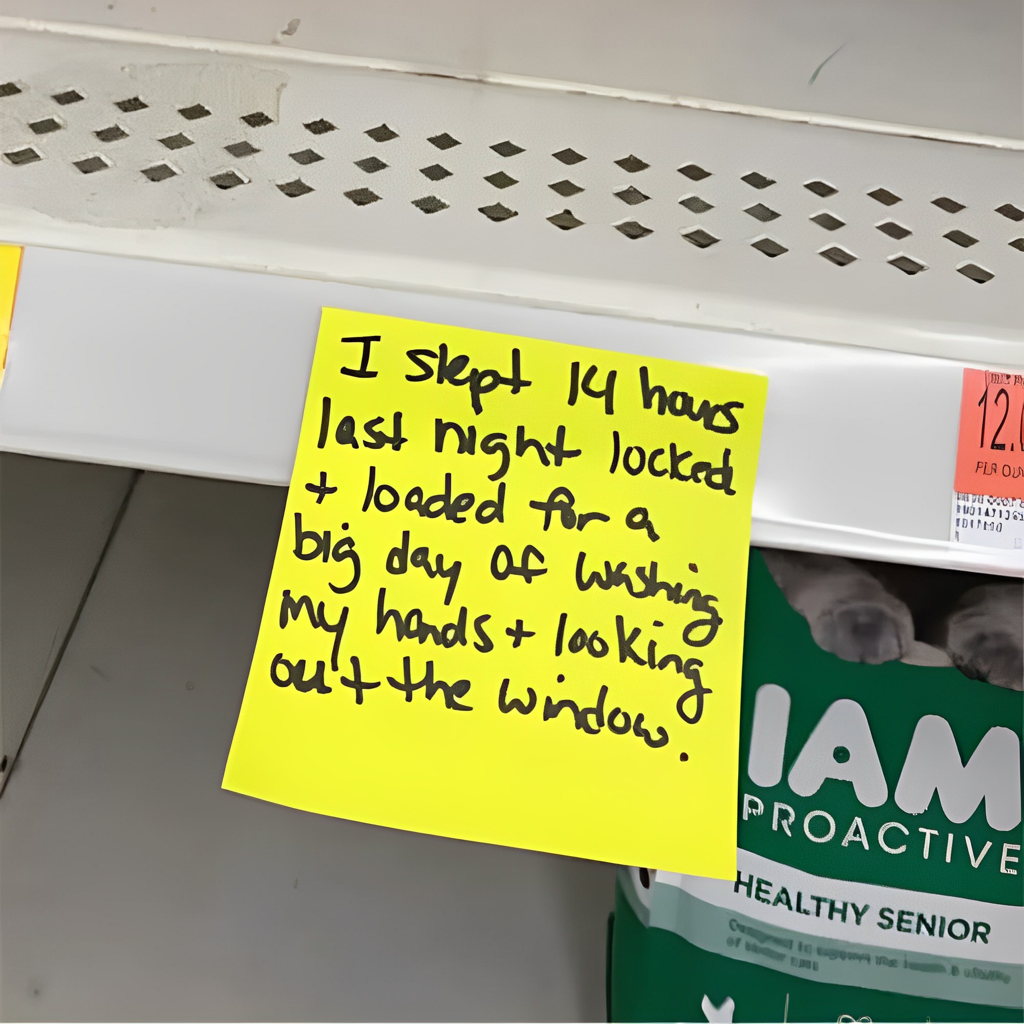 Funny Notes: This Woman Places Sticky Notes All Over Walmart To Make ...