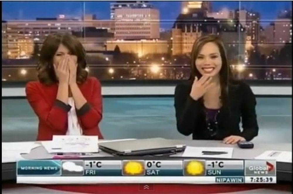 30+ Funny News Anchors Fails On Live TV That Surprised Us - Hacks Detective