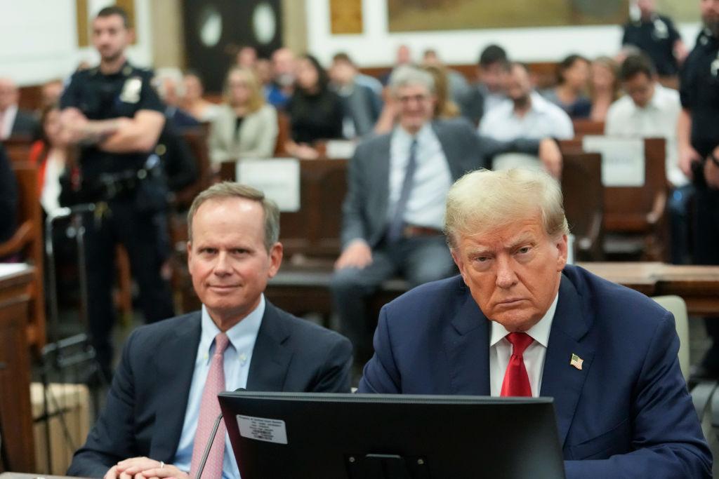 Attorney Christopher Kise and Donald Trump at Trump’s trial for fraud